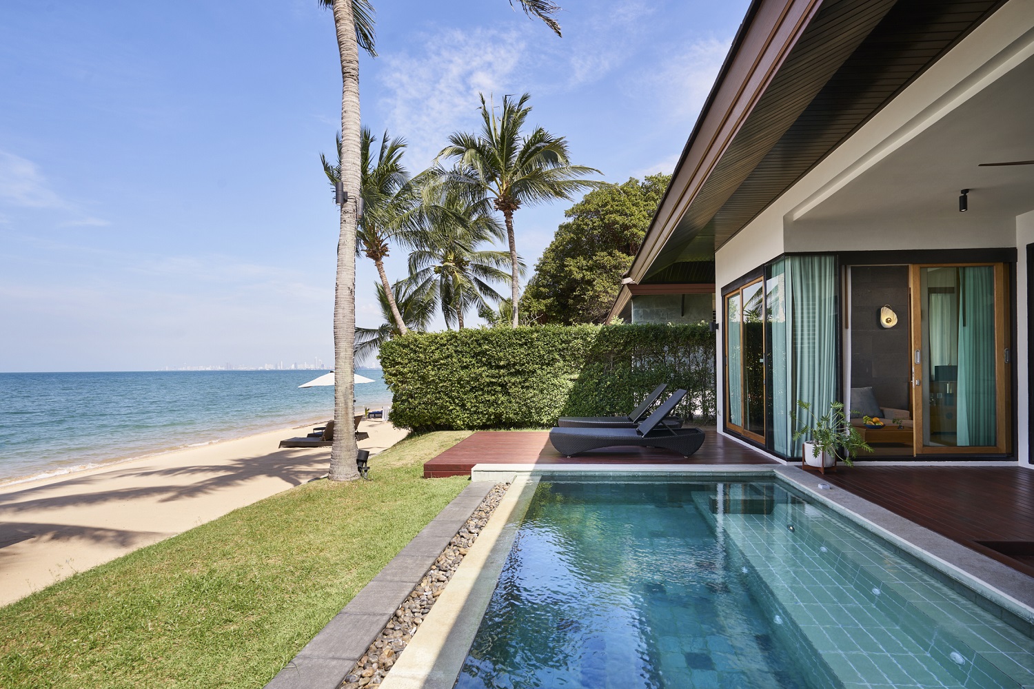 Sea Sand Sun Resort & Villas